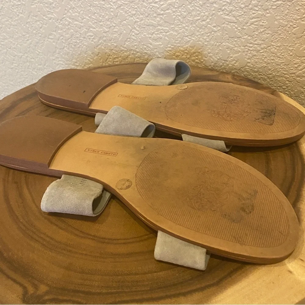 Vince Camuto genuine leather‎ sandals flats grey leather straps size 10